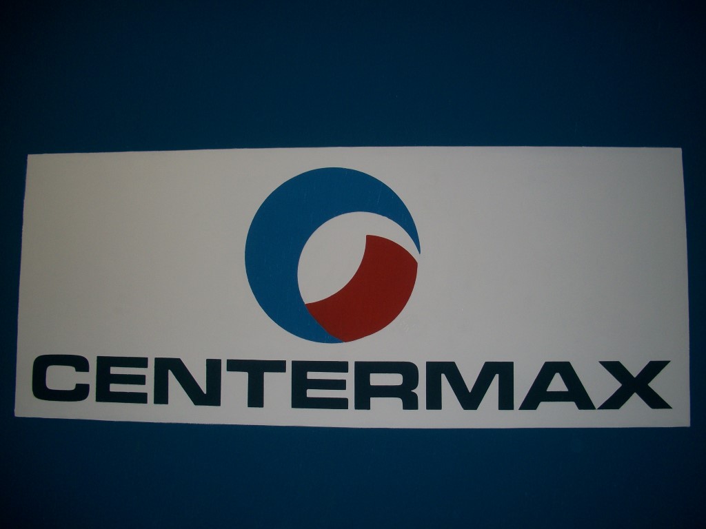 Pintura no Barracão da CENTERMAX - Atos Pintuas - Nossa galeria possui